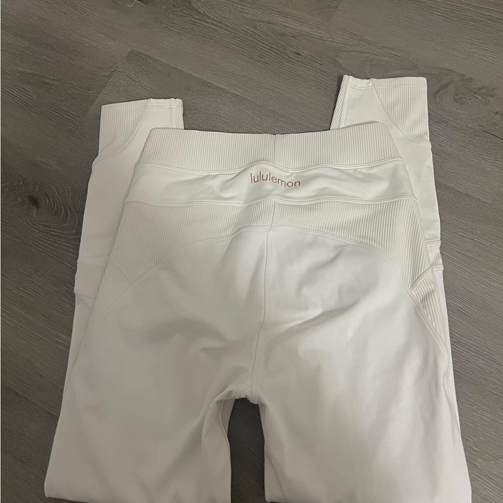 lululemon limited edition white ribbed leggings - Picture 2 of 4